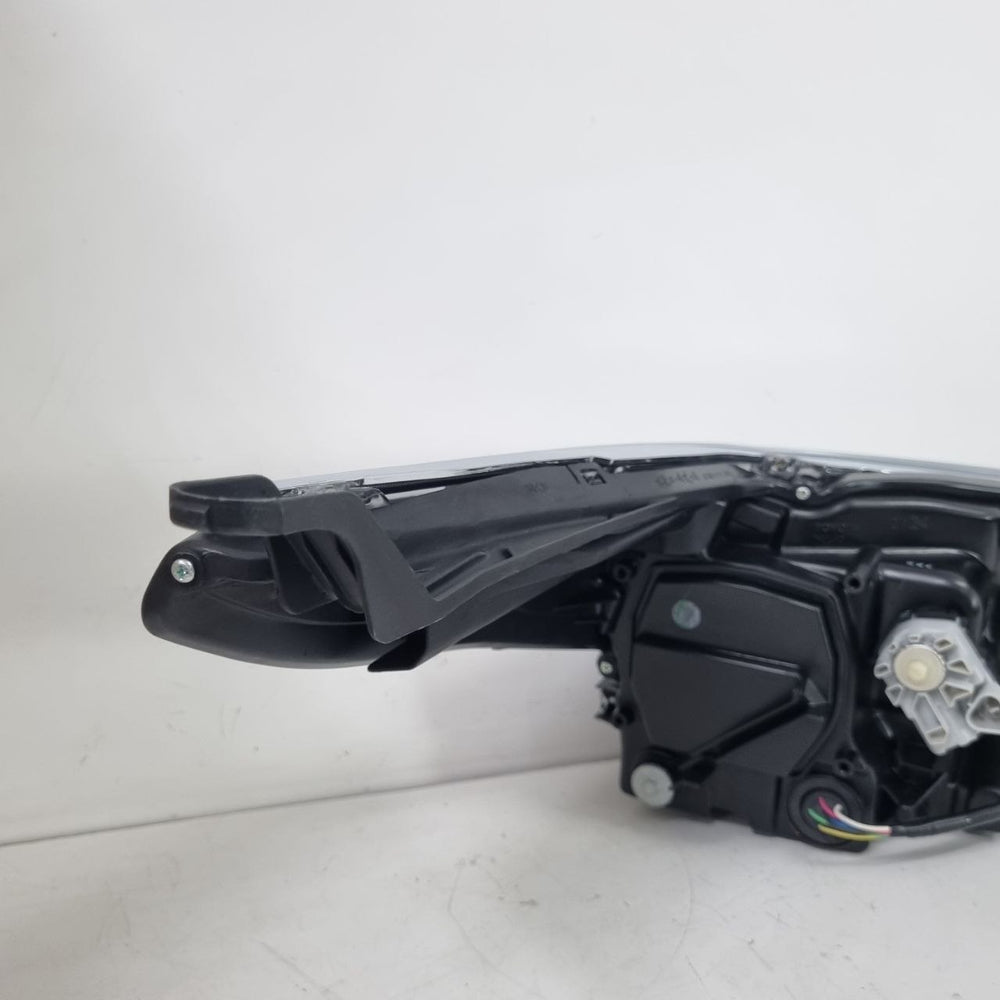 Farol Diant Esq Toyota Hilux SW4 2016/
