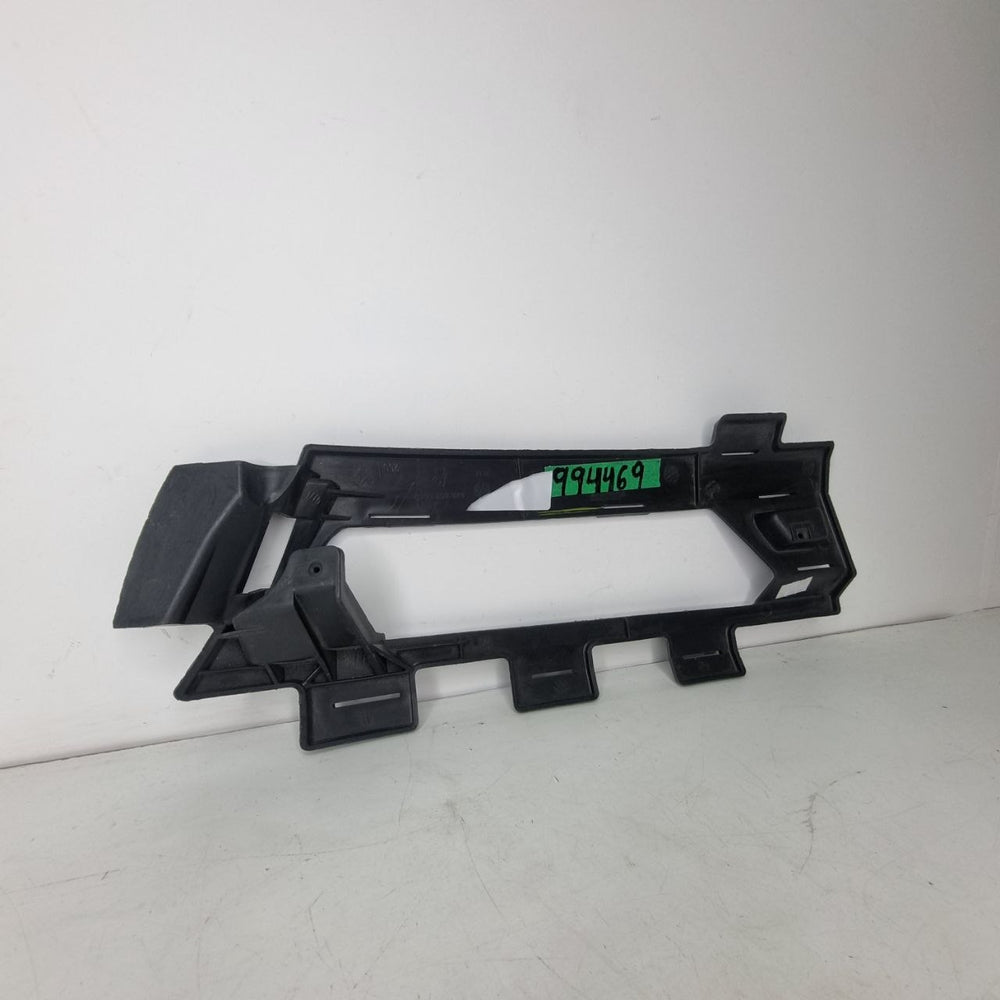 Moldura Suporte Refletor Dir Volkswagen Fox 2010/2014