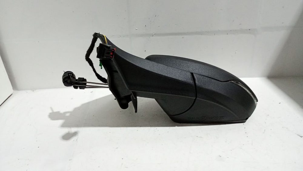 Retrovisor Dianteiro Esquerdo VW Polo Virtus 2017/2026 Usado