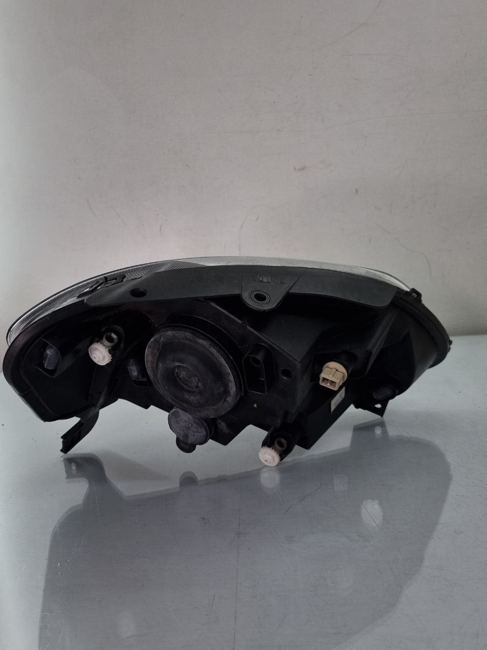 Farol Diant Esq Volkswagen Fox 2004/2010