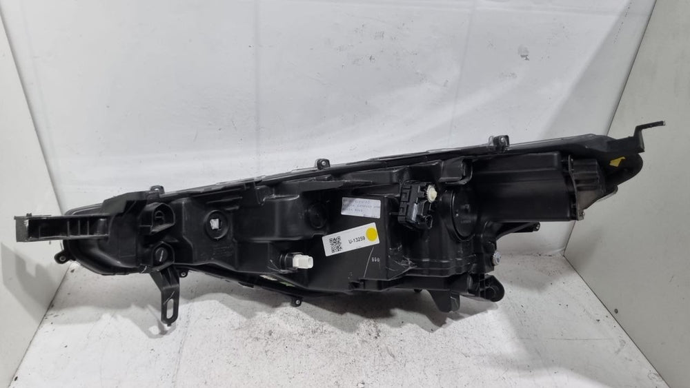 Farol lado direito full léd Corolla Cross 2023 a 2025