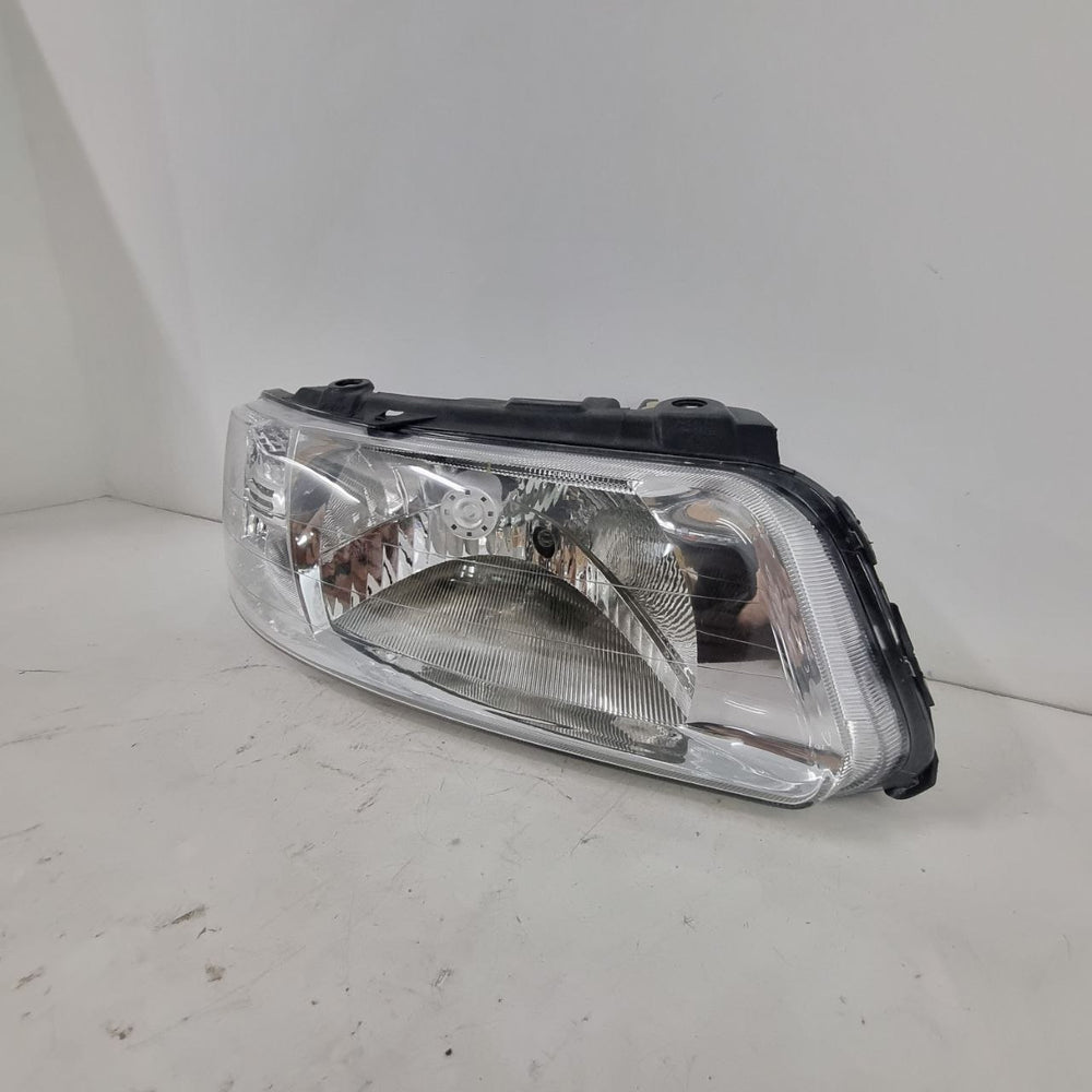 Farol Diant Dir Volkswagen Gol/Parati/Saveiro G3 1999/2004