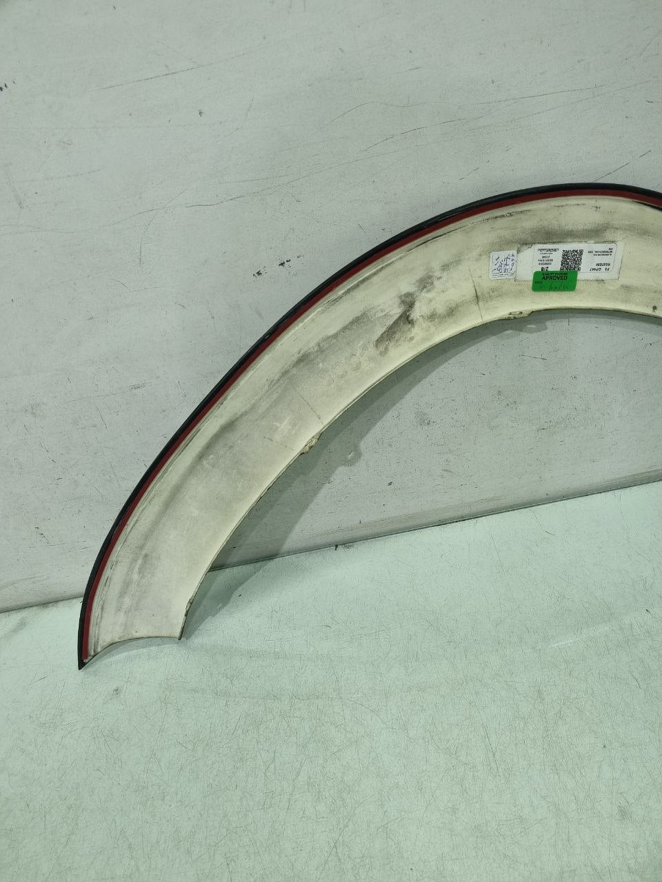 Moldura Para-lama Traseira Direita Fiat Toro 2016/2022 Usado