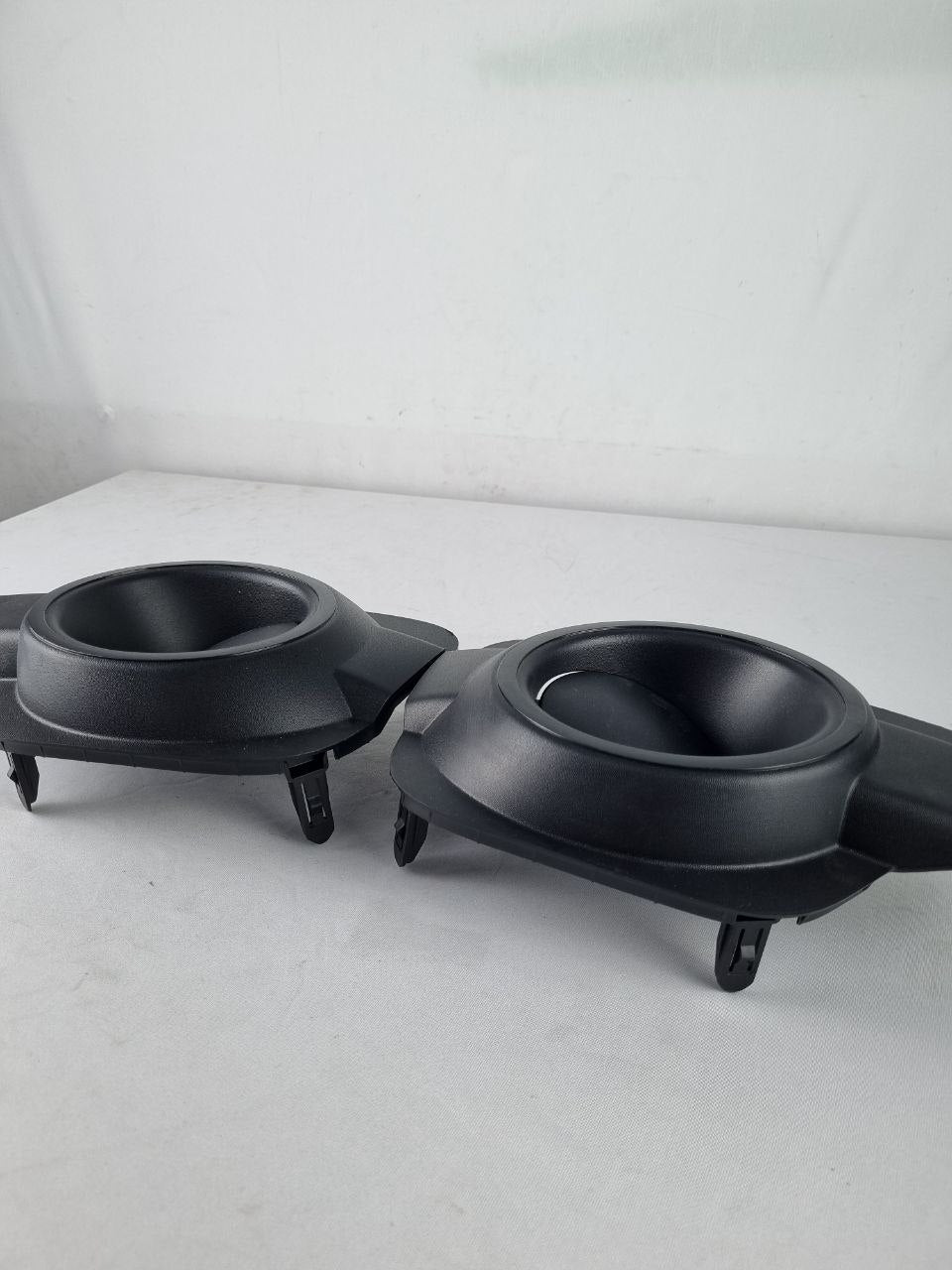 Moldura Farol Milha Diant Par Renault Kwid 2017/2021