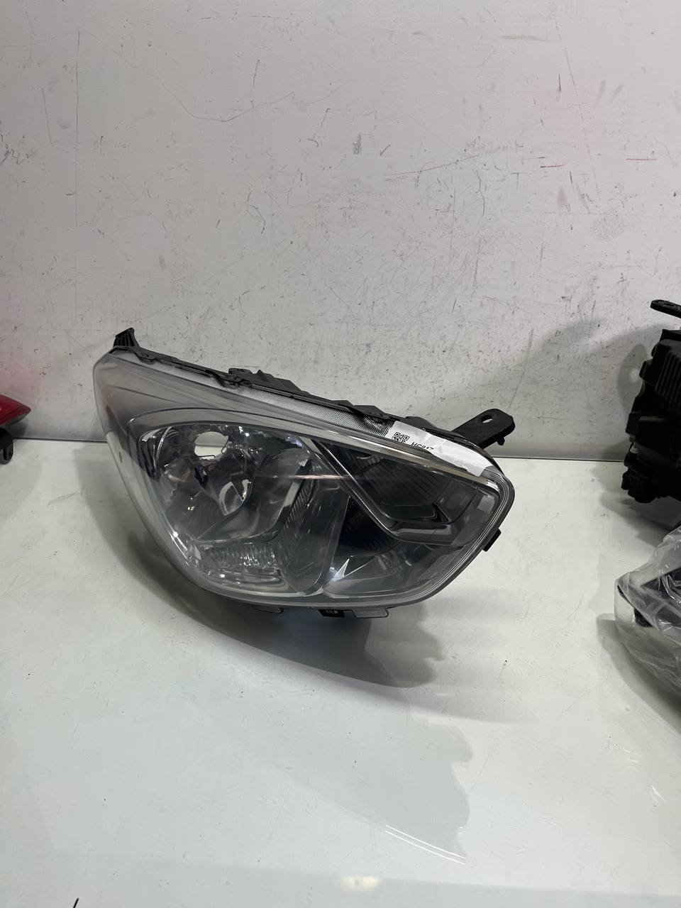 Farol Diant Dir Ford Ka 2019/2021 - Original