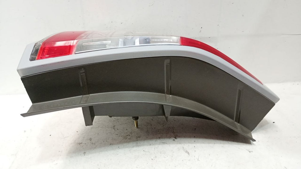 Lanterna Tras Esq Renault Sandero Stepway 2011/2014