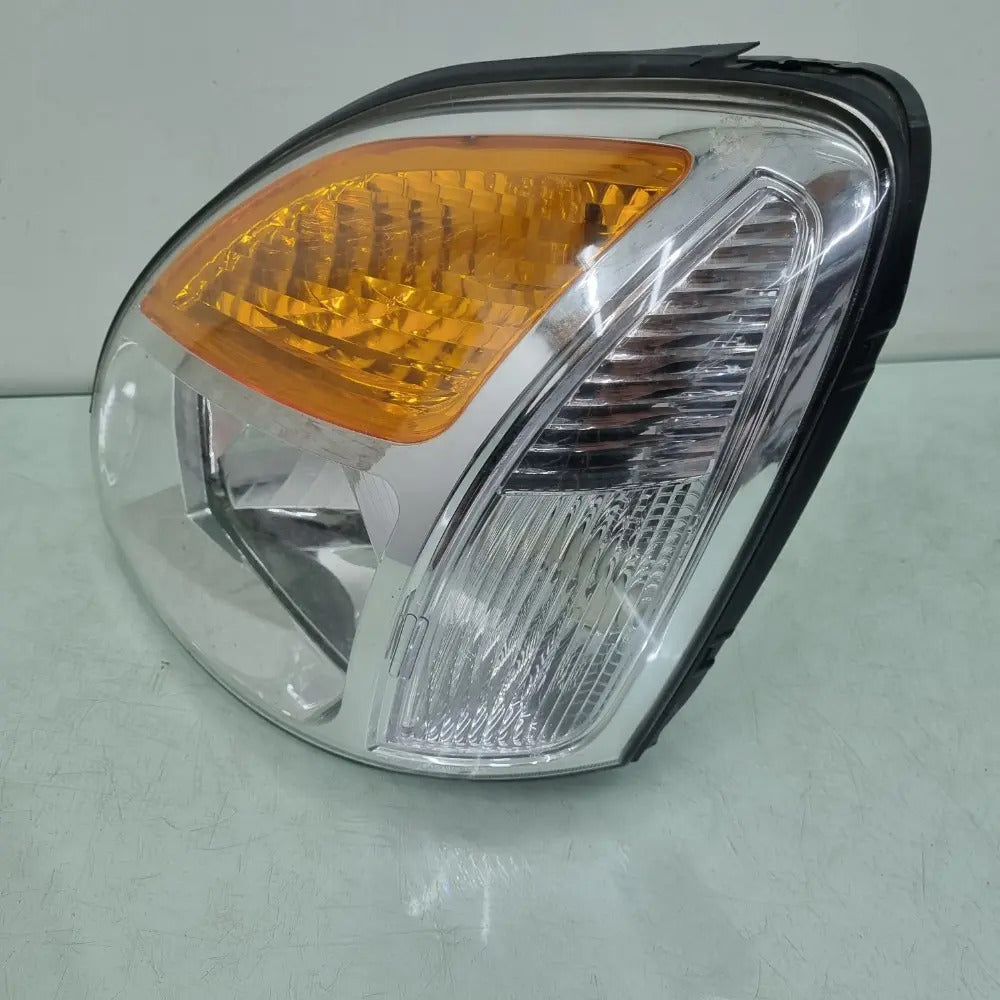 Farol Do Lado Esquerdo Hyundai H1 Modelos 2003/2008