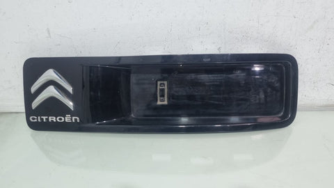 Moldura Placa Tampa Tras Citroen Aircross 2013/2021