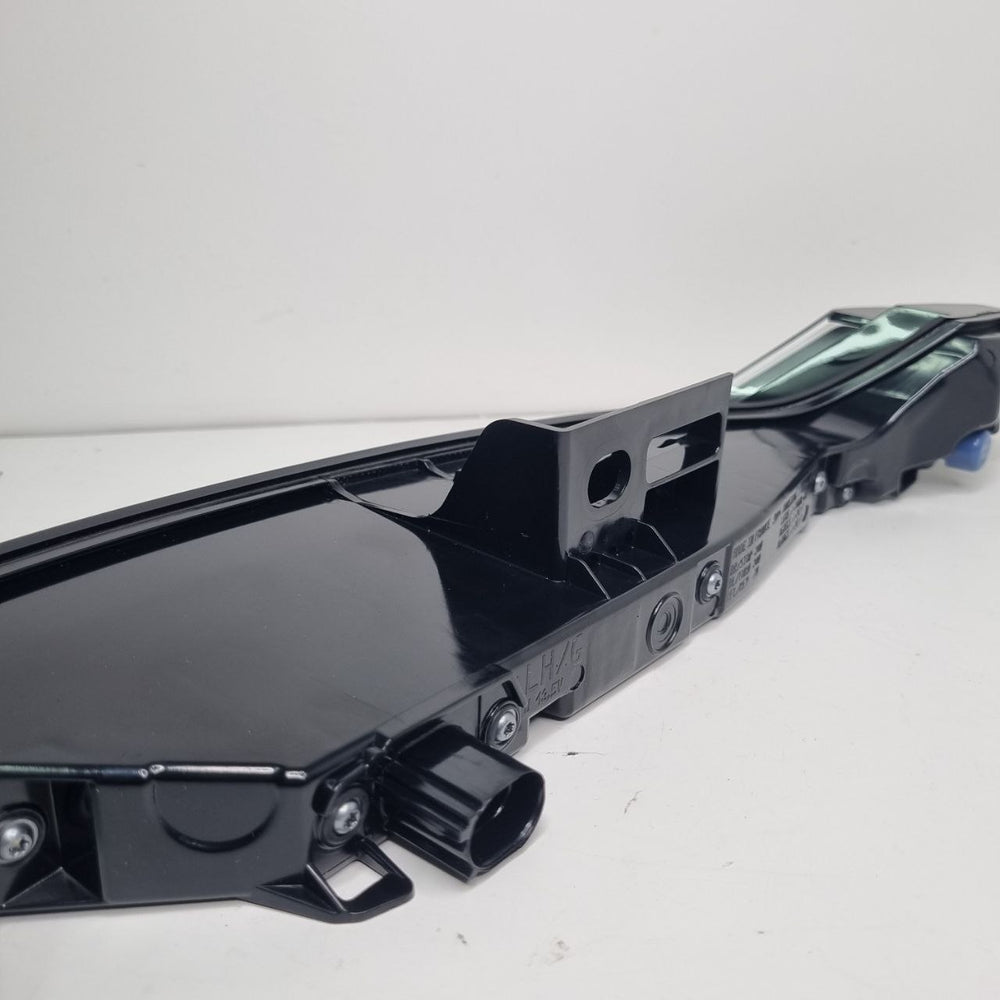 Lanterna esquerda porshe 911/992 2019/23 Original
