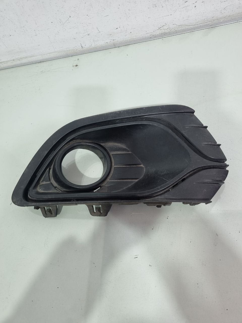 Moldura Milha Diant Dir Renault Sandero 2014/2019