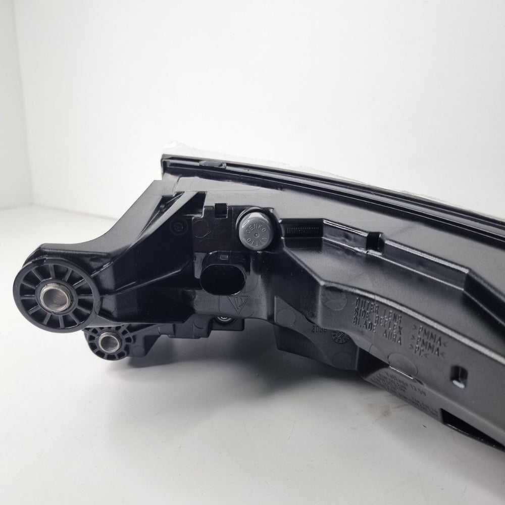 Lanterna canto Esquerdo porsche panamera g 971 2021/23