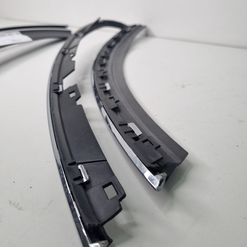 Friso Superior Farol Esquerdo Citroën C4 Cactus 2020/2024 Novo