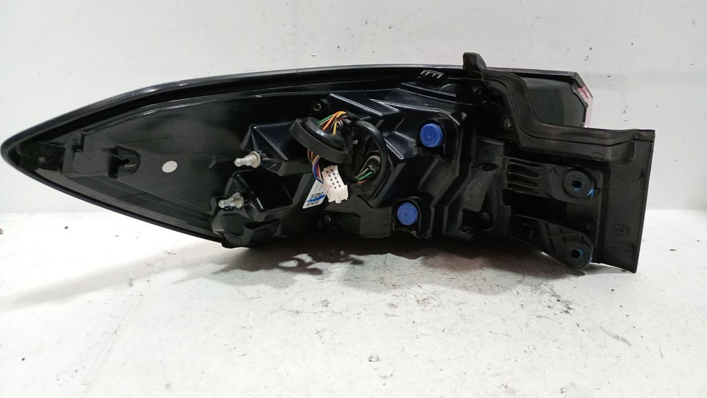 Lanterna Tras Dir Chery Tiggo 8 Pro 2021/2023