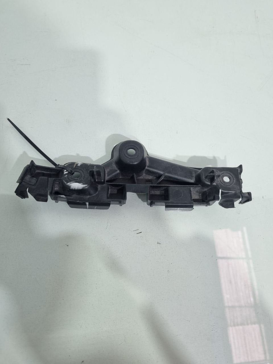 Guia Parachoque Diant Dir Renault Sandero 2014/2016