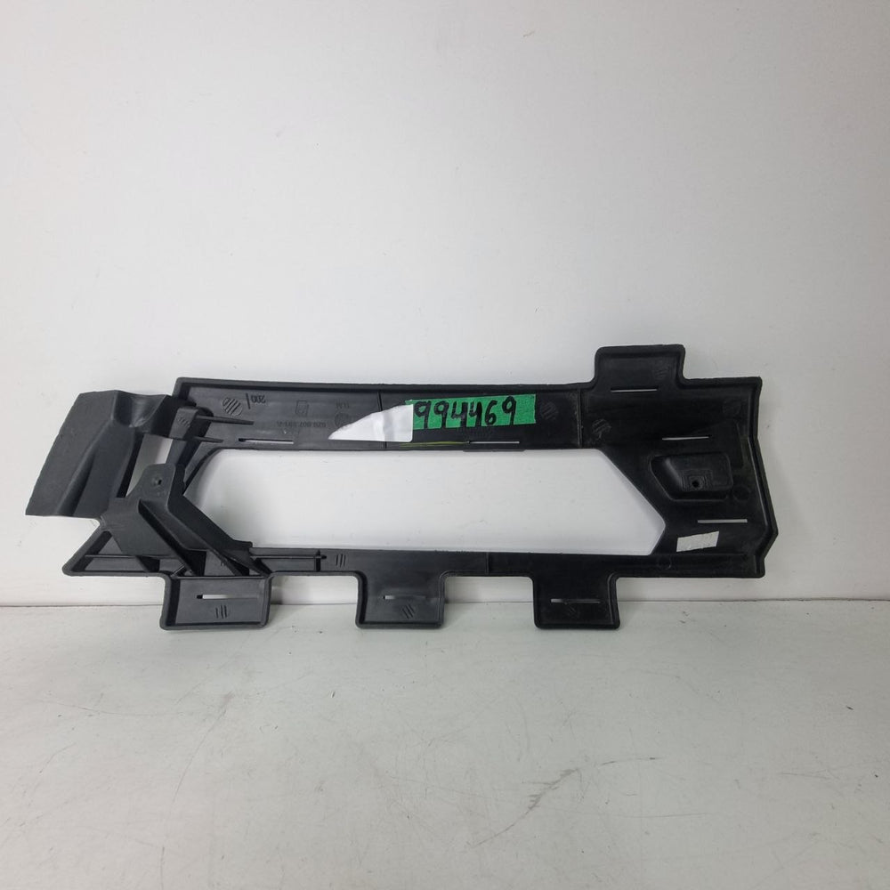 Moldura Suporte Refletor Dir Volkswagen Fox 2010/2014