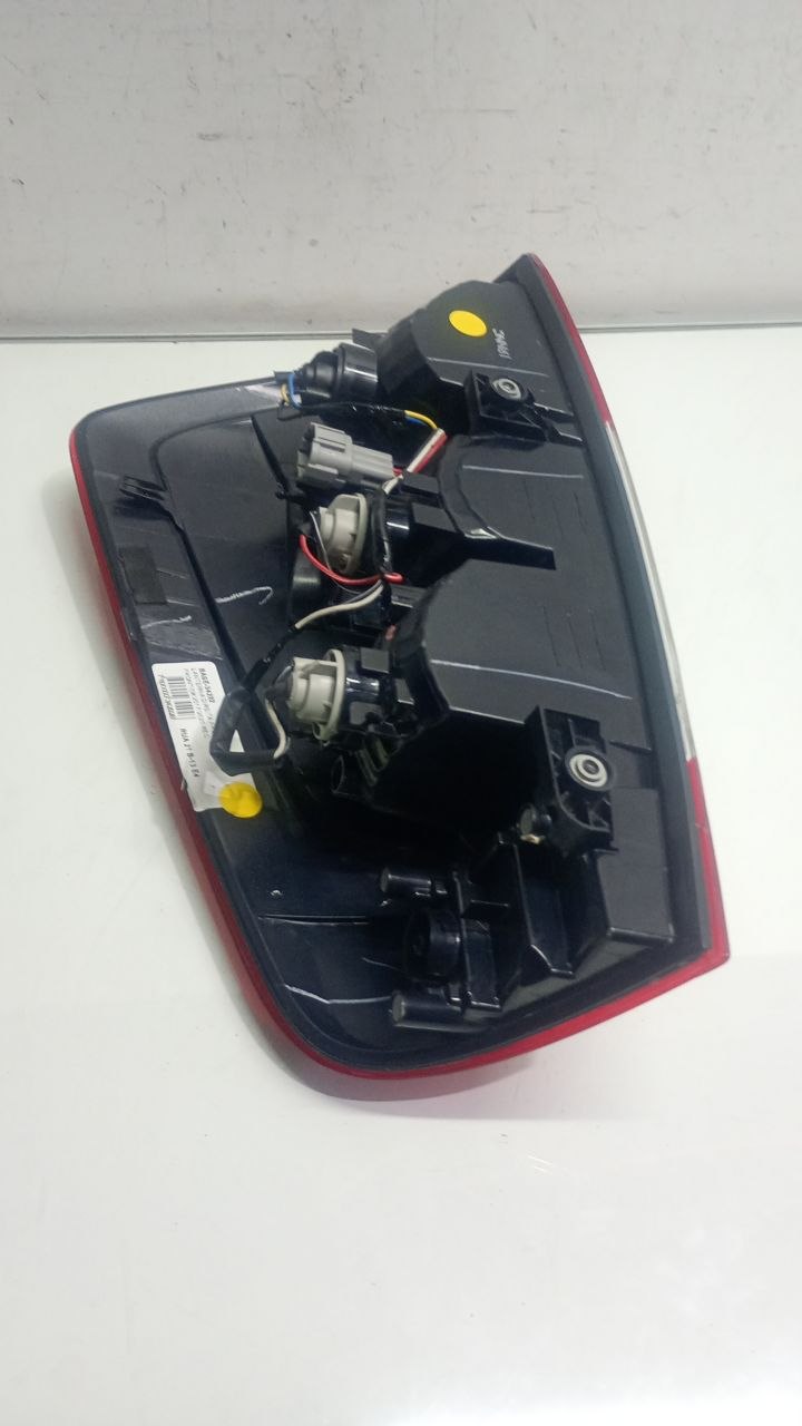 Lanterna Tras Dir Toyota Hilux 2016/2023 - Original