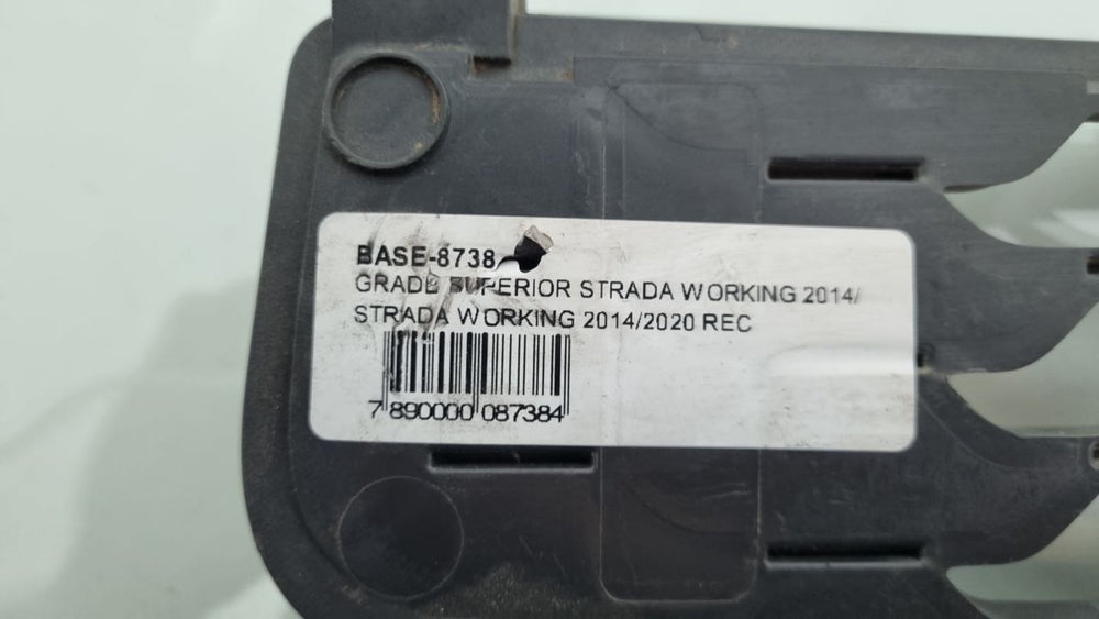 Grade Diant Superior Fiat Strada Working 2014/2020