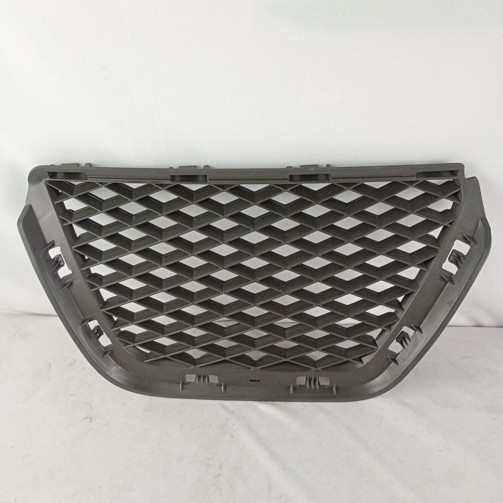 Grade Diant Mitsubishi Pajero TR4 2009/2016 Nova