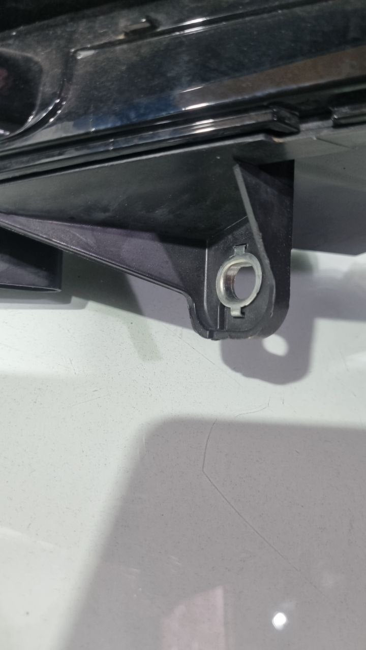 Farol Diant Esq Fiat Toro 2023/2024 Usado
