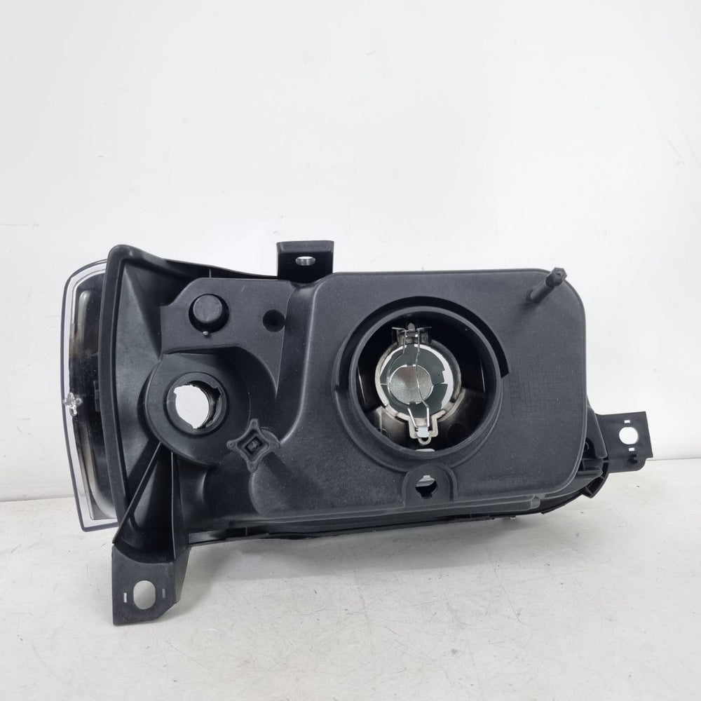 Farol Diant Esq Fiat Uno Mille 2004/2013