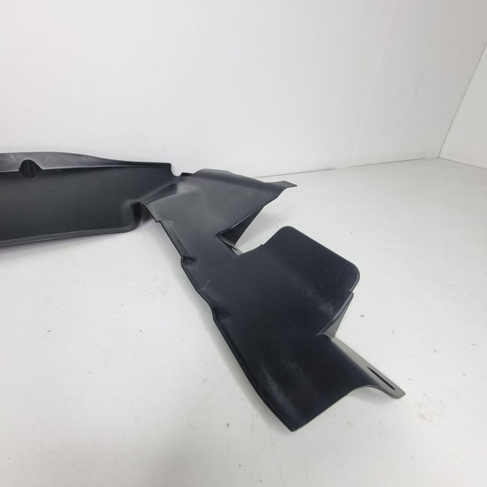 Defletor Superior do Radiador Renault Duster 2012/2015 Usado