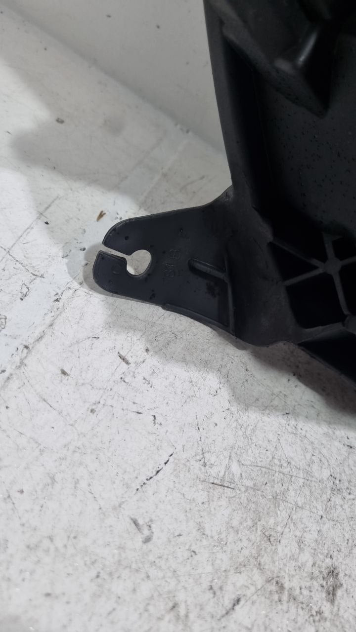 Farol Diant Esq Volkswagen Saveiro Robust 2023/2025 -