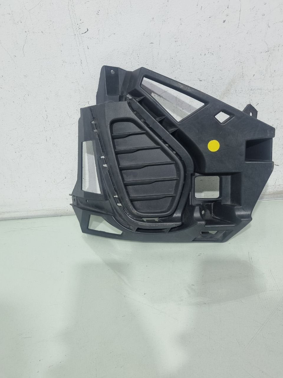 Moldura Farol Milha Diant Esq Volkswagen Nivus 2020/2021