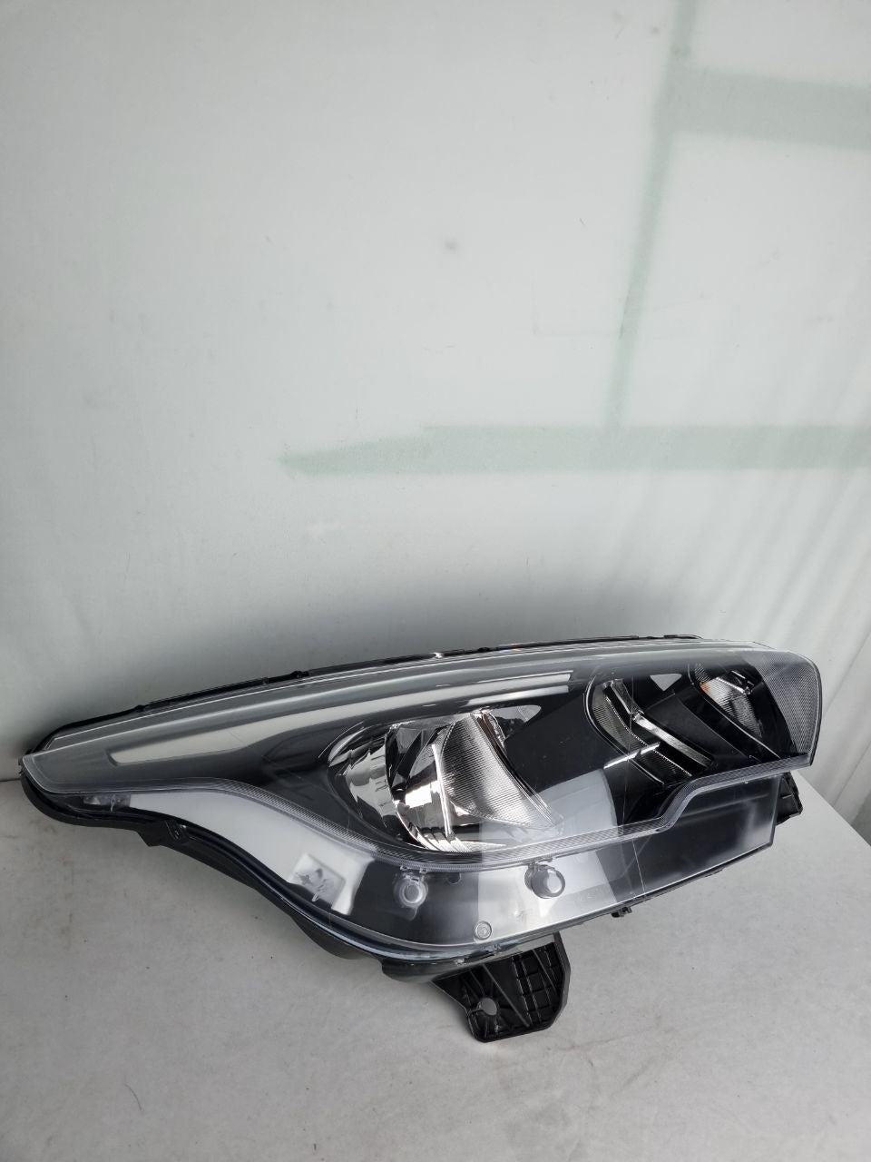 Farol  Dianteiro Direito Cronos 2018/2021 Original S/Led