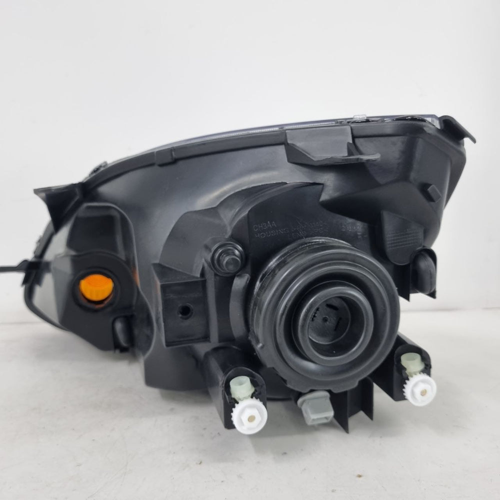 Farol Diant Dir Ford Fiesta 2003/2007