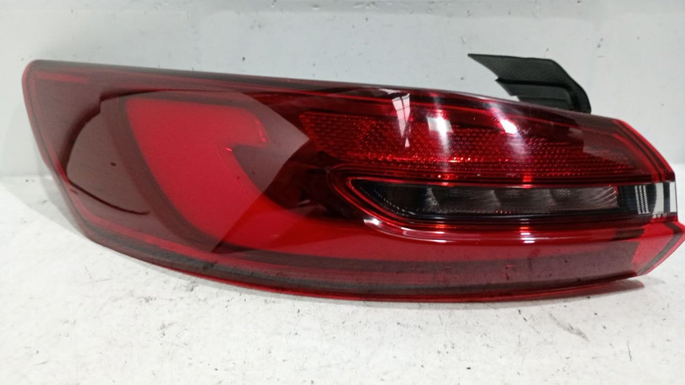 Lanterna Tras Esq Fiat Fastback 2022/2026