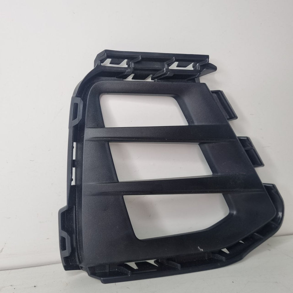 Aplique Moldura Cibie Diant Dir Volkswagen Golf GTI 2018/2020