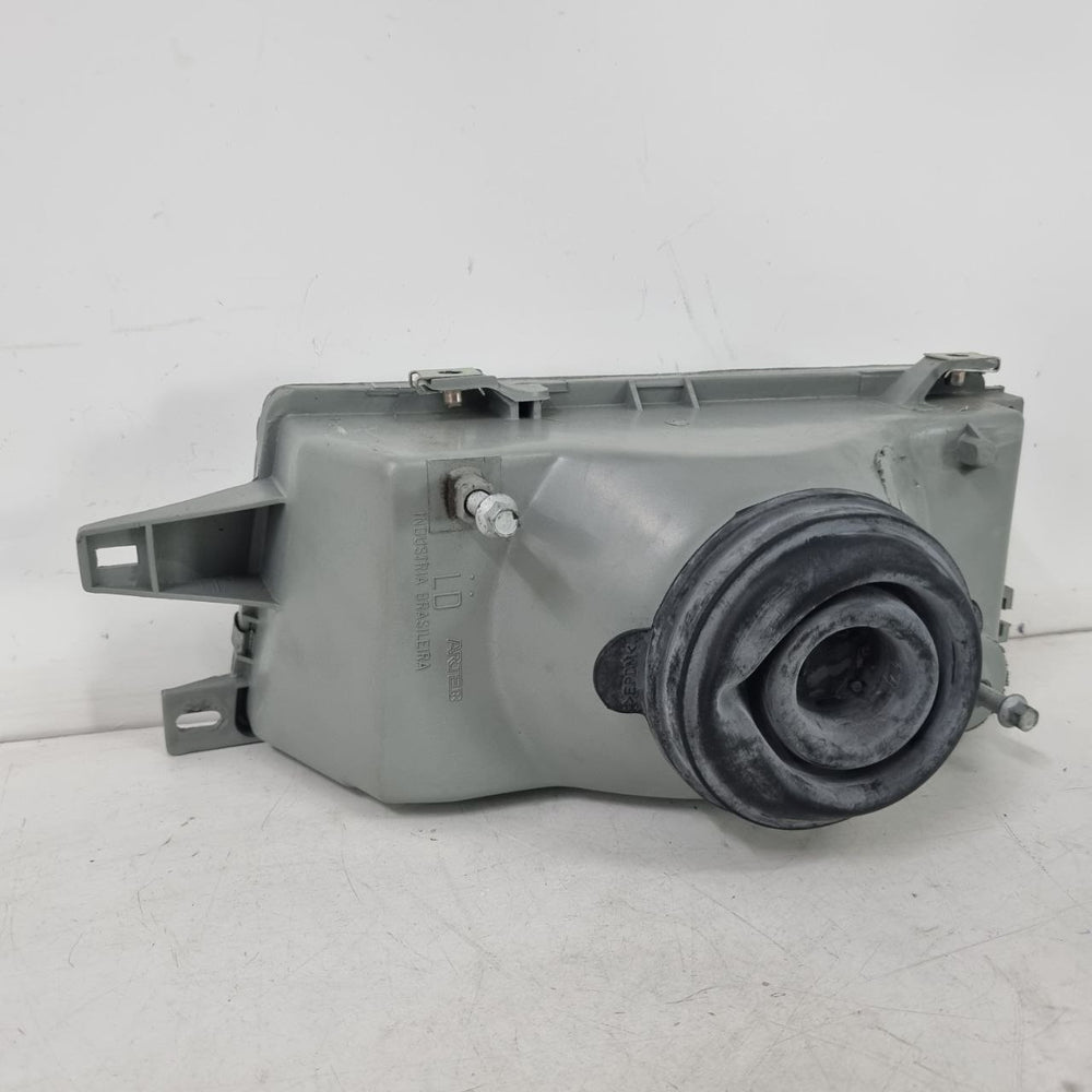 Farol Diant Esq Fiat Uno 1991/2013