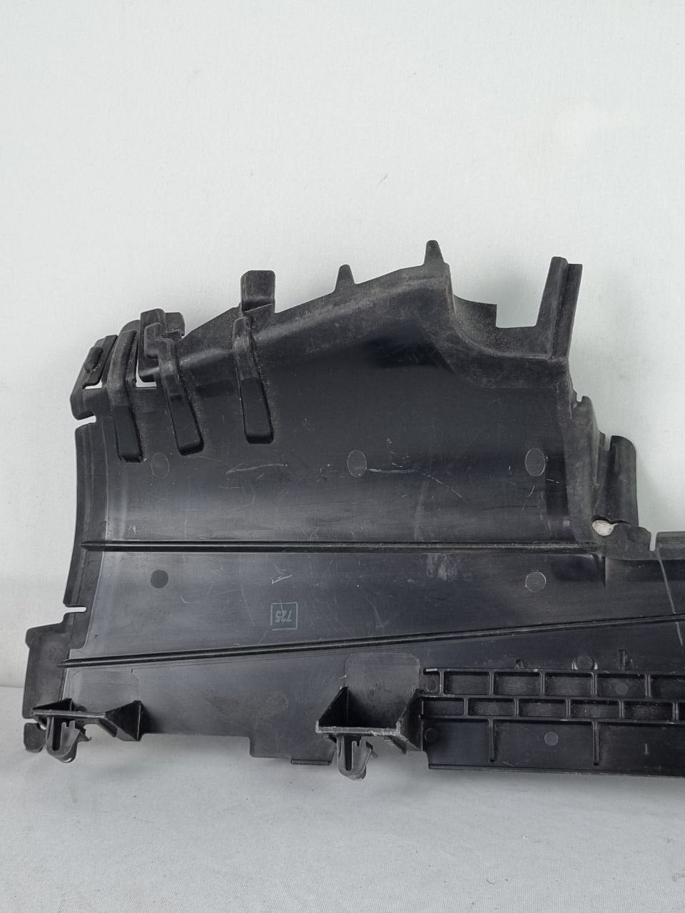 Defletor Ar Radiador Esq Volkswagen Golf 2013/2020