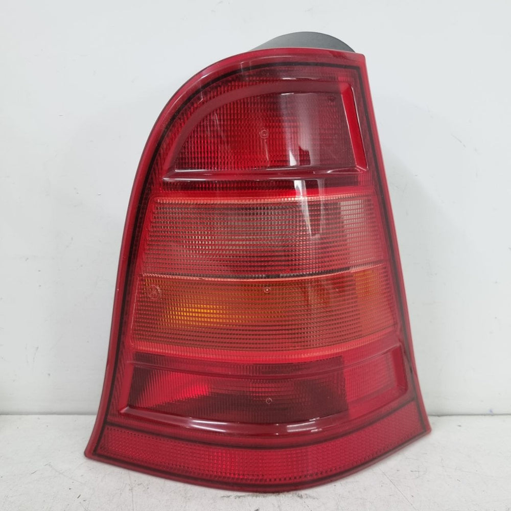 Lanterna Tras Dir Mercedes-Benz Classe A 1998/2002