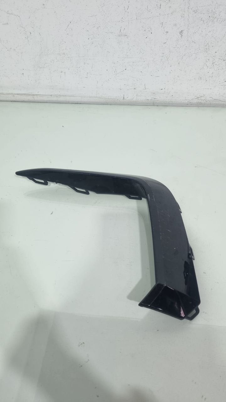Moldura Diant Esq Cibie Volkswagen Taos 2021/2023