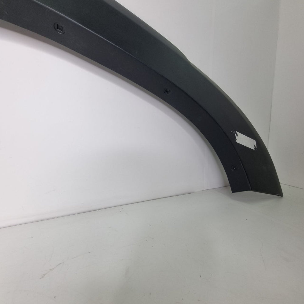Moldura Lateral Traseira Esquerda Renault Oroch 2016/2020 Usada