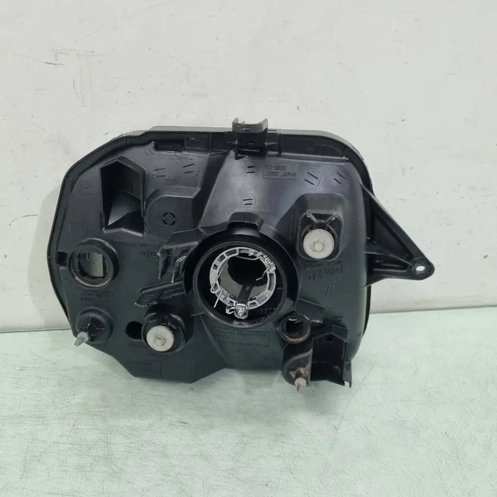 Farol Esquerdo Suzuki Jimny 2003/2018