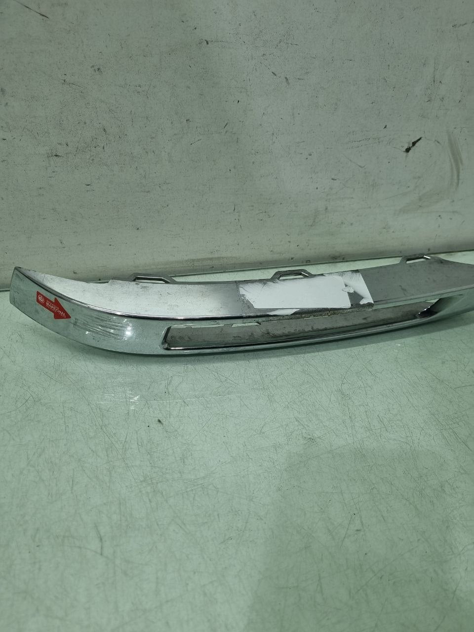 Friso Cromado Lateral Esquerdo Mercedes-Benz GLK 2014/2018 Usado