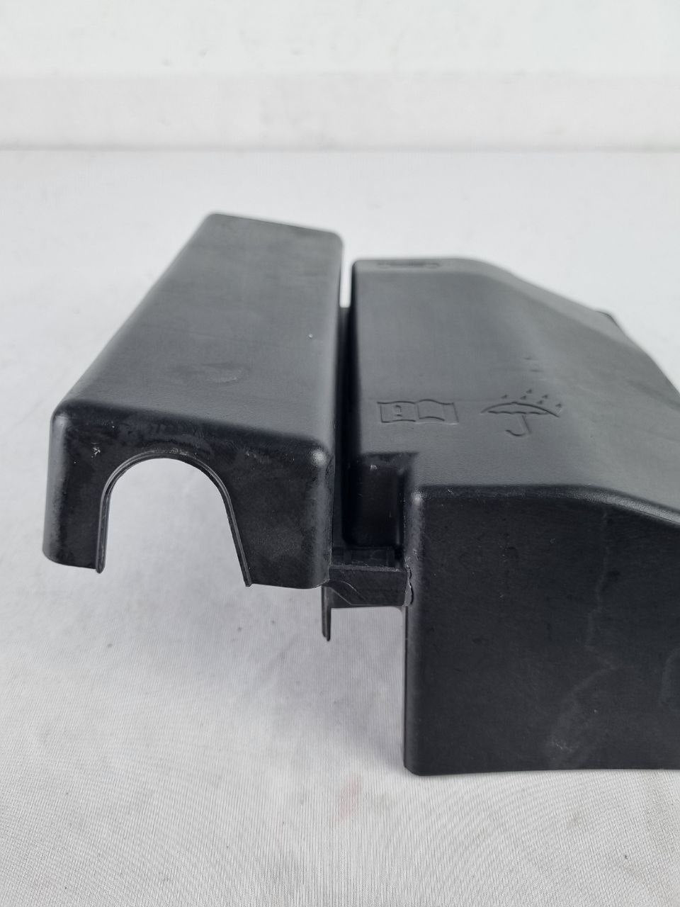Tampa Caixa Fusíveis Motor Volkswagen Jetta 2011/2019