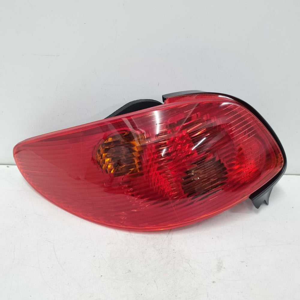 Lanterna Tras Dir Peugeot 206 1999/2010