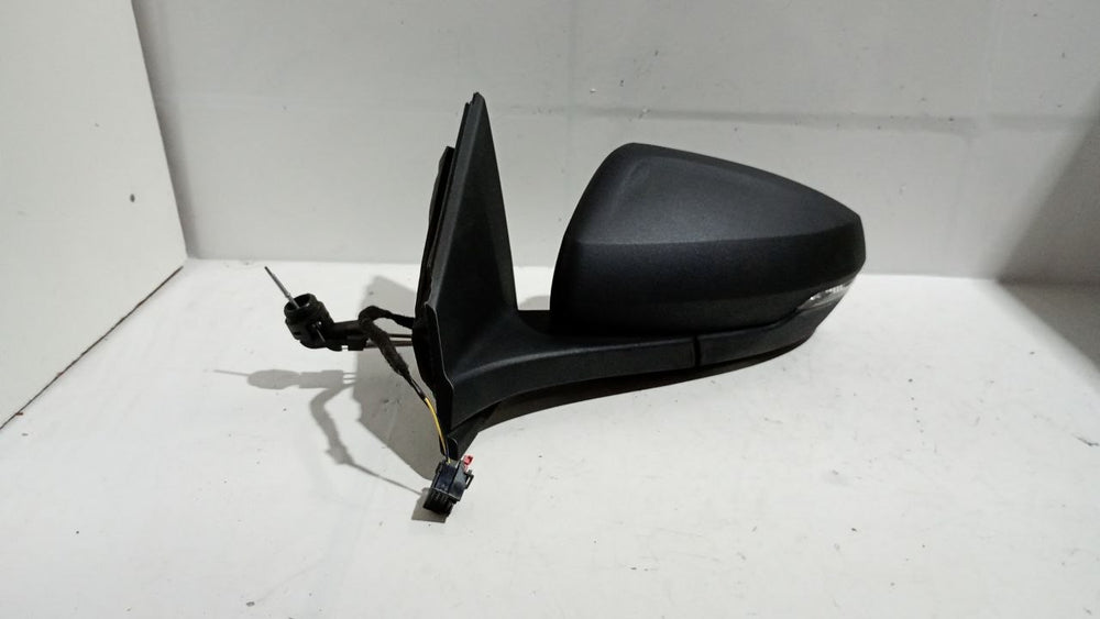 Retrovisor Dianteiro Esquerdo VW Polo Virtus 2017/2026 Usado
