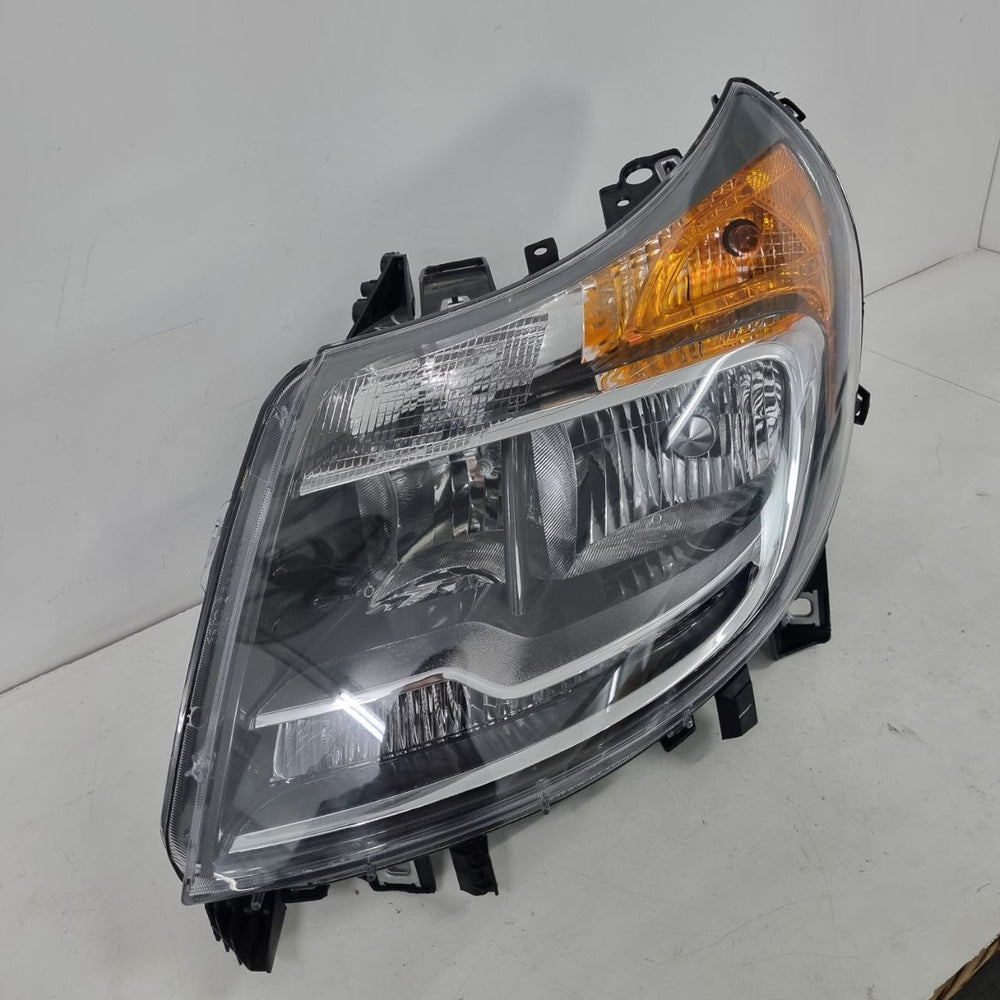 Farol Diant Esq Dodge Ram Promaster 2014/2019