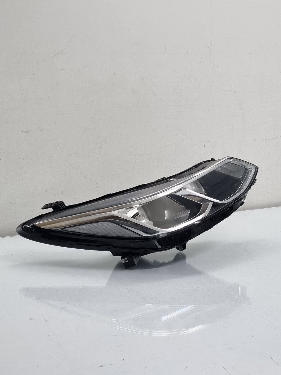Farol Diant Dir Chevrolet Cruze 2018/2021