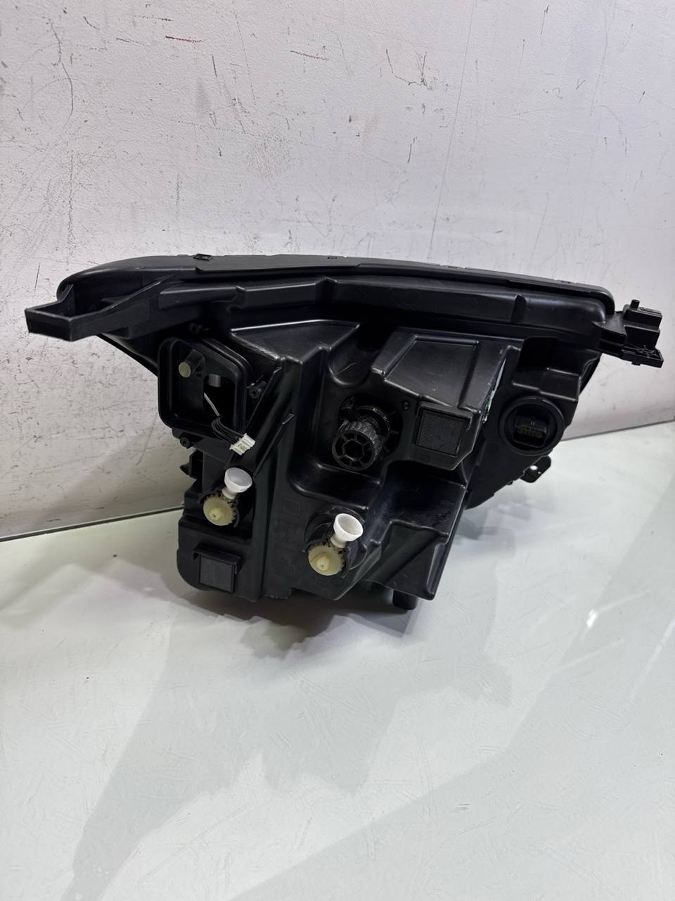 Farol Dianteiro Esquerdo Full LED Chevrolet Spin 2024/2026 Original