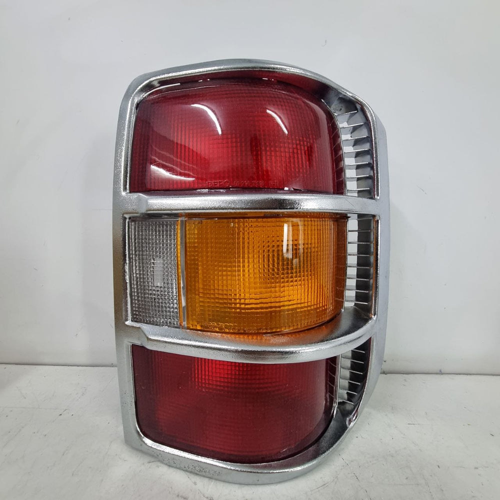 Lanterna Tras Dir Mitsubishi Pajero Sport 1998/2000