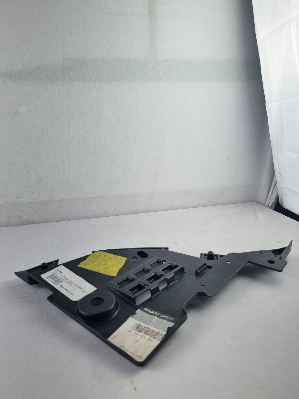 Defletor Inferior Diant Dir Renault Sandero 2008/2014 -