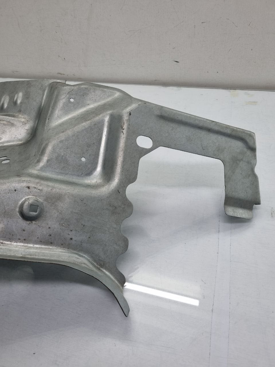 Defletor Agua Tampa Tras Esq Ford Focus 2013/2015