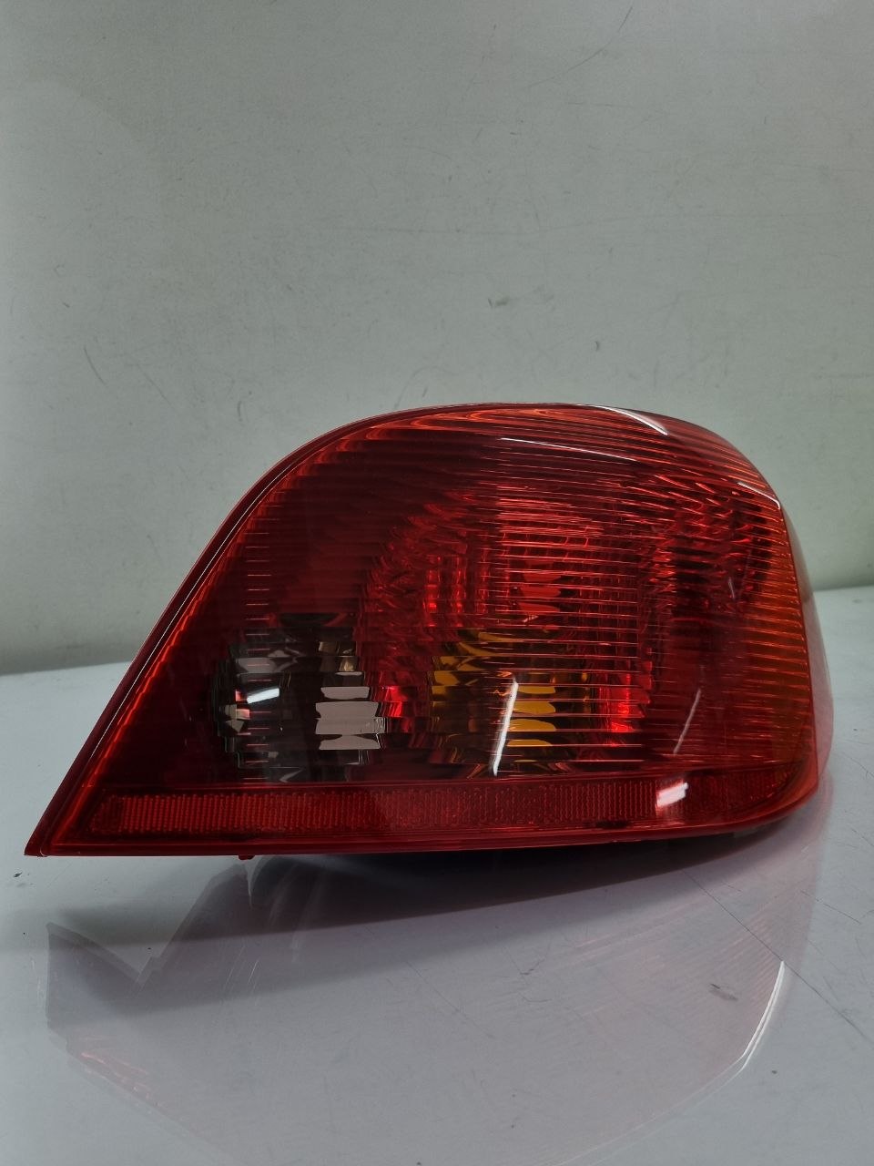 Lanterna Tras Dir Peugeot 307 2001/2005