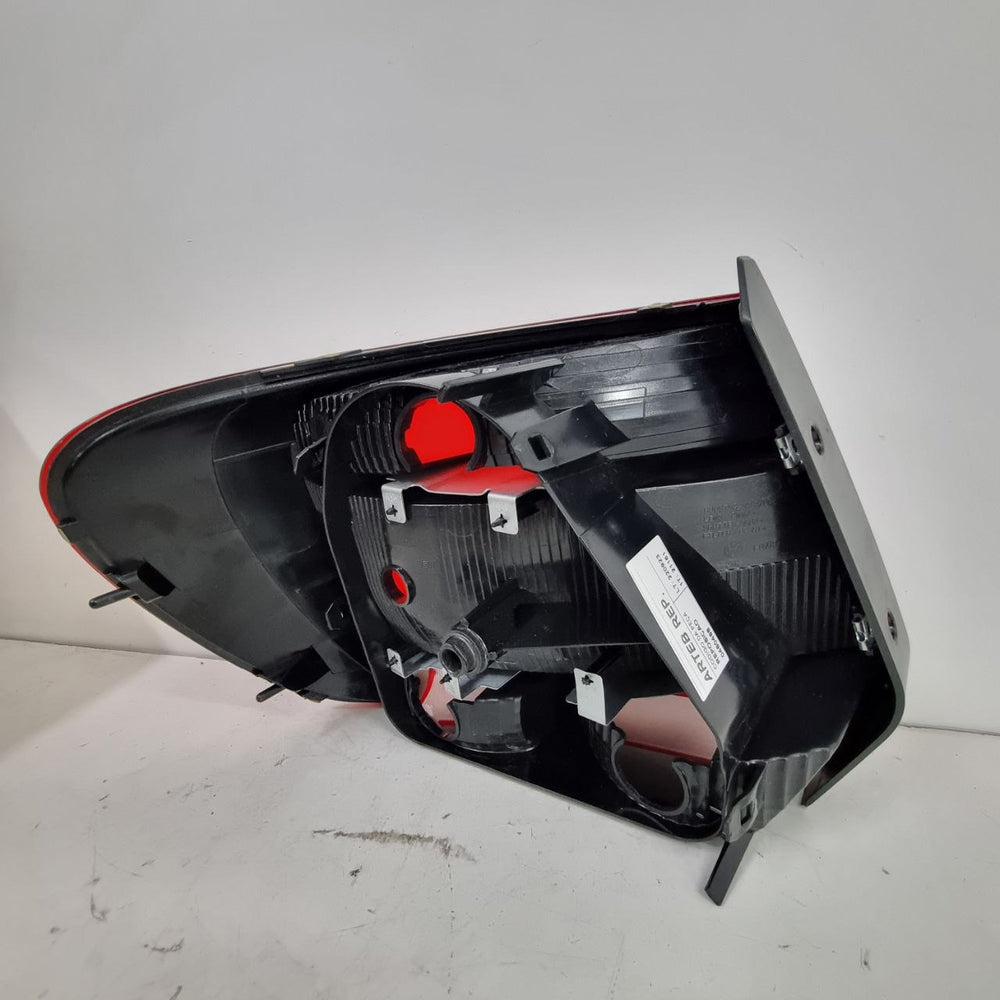 Lanterna Tras Dir Volkswagen Gol GVI 2013/2016