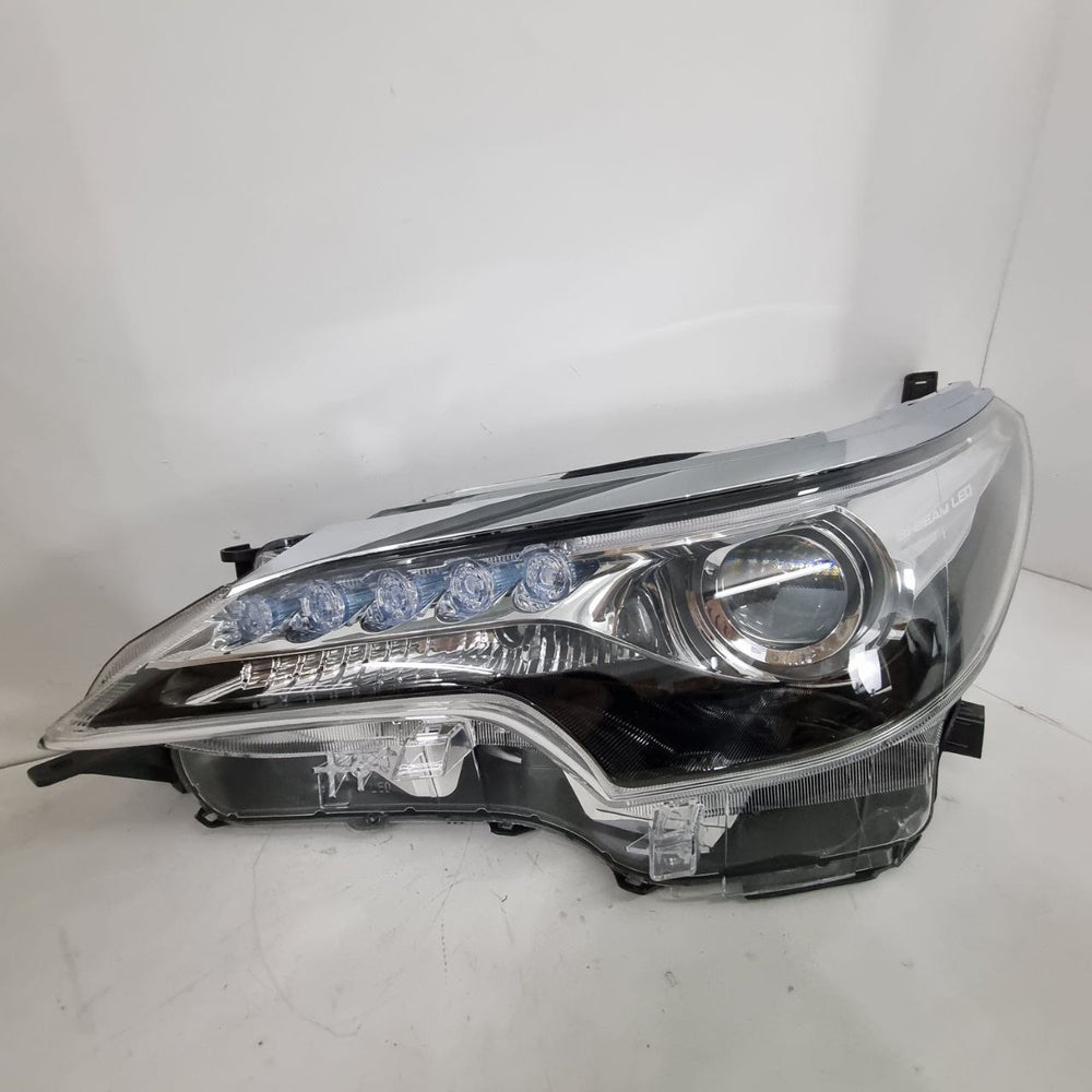 Farol Diant Esq Toyota Hilux SW4 2016/